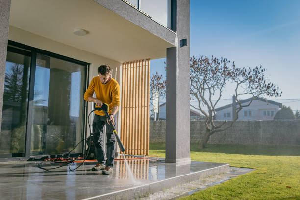 Best Gutter Cleaning  in Ukiah, CA